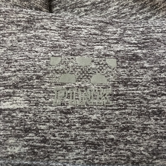 PINK Ultimate yoga pants, size M - Picture 3 of 3